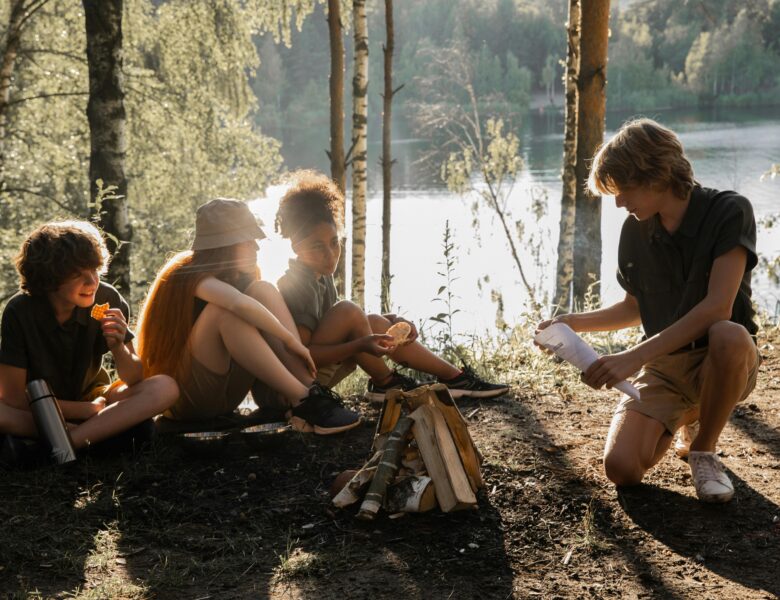Vaisselle jetable compostable : un choix naturel pour les aventuriers